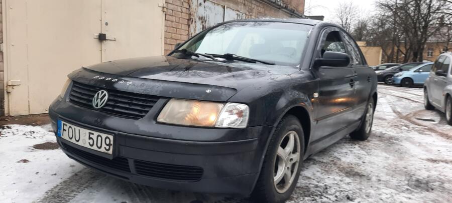 Volkswagen Passat B5 Sedan 4-doors