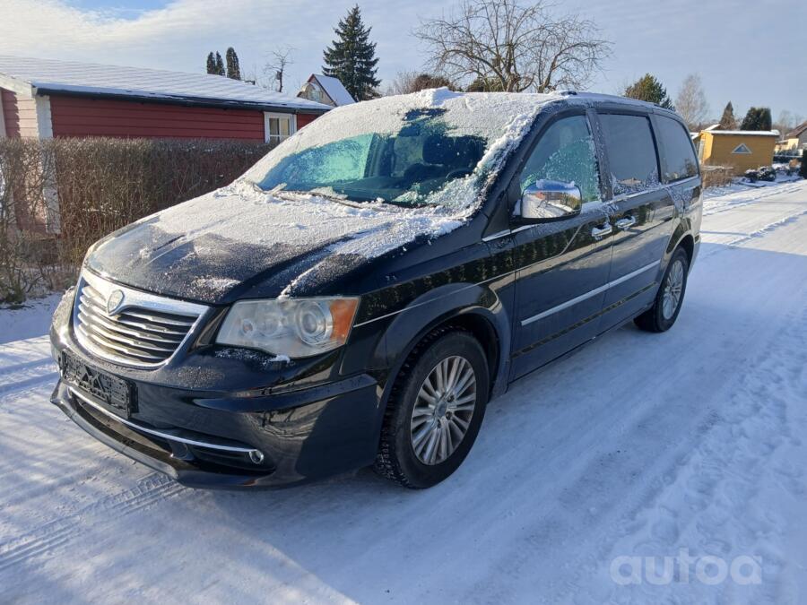 Lancia Voyager [restyling]