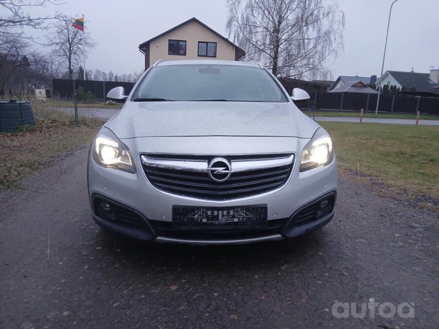Opel Insignia A [restyling] Country Tourer wagon 5-doors