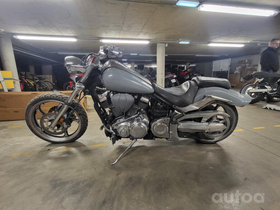 Yamaha V Star