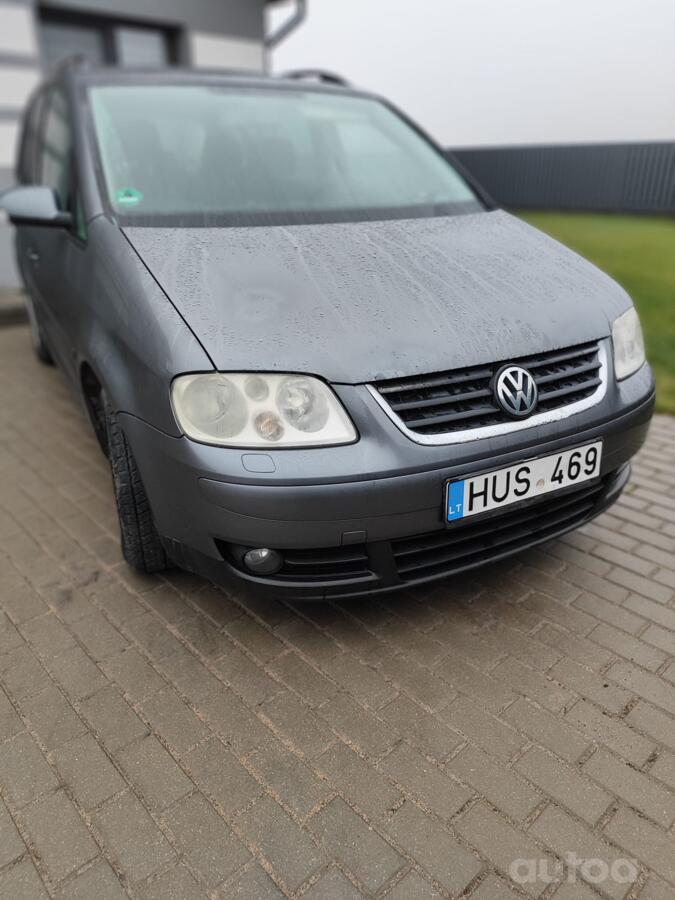 Volkswagen Touran 1 generation Minivan