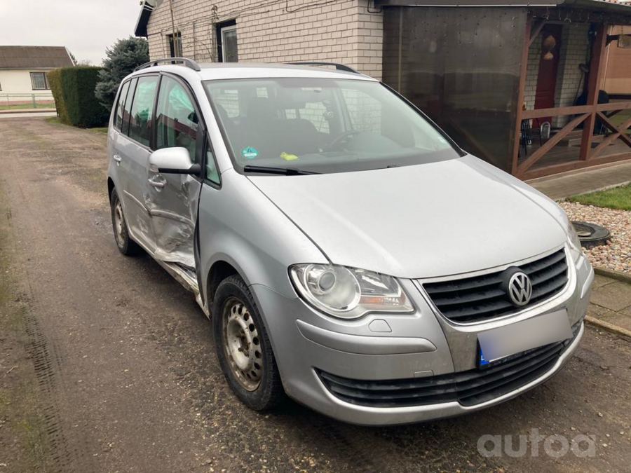 Volkswagen Touran 1 generation [restyling] Minivan 5-doors