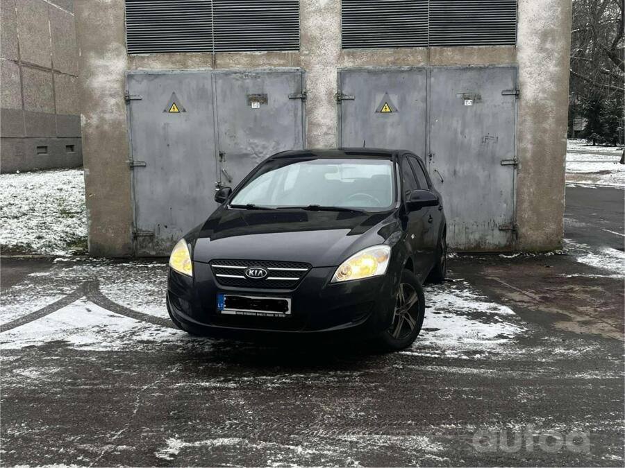 Kia Cee'd 1 generation Hatchback 5-doors