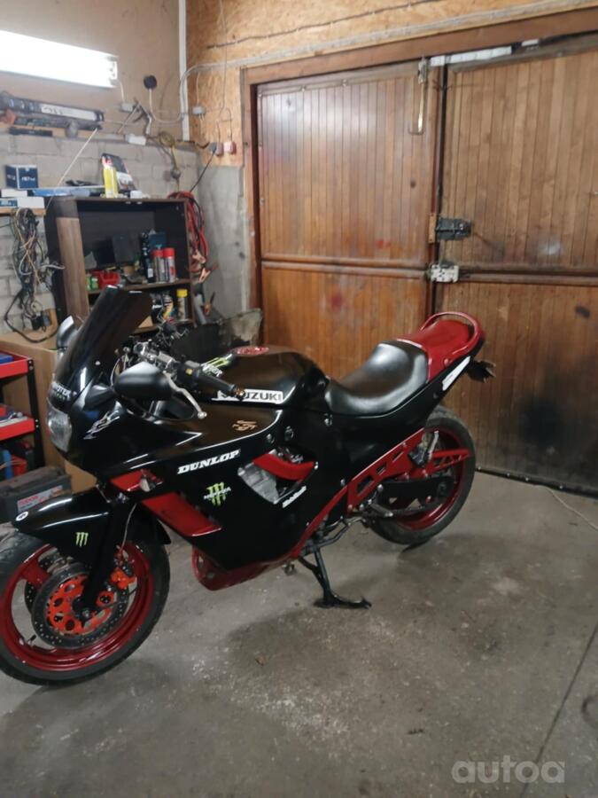 Suzuki GSX-F
