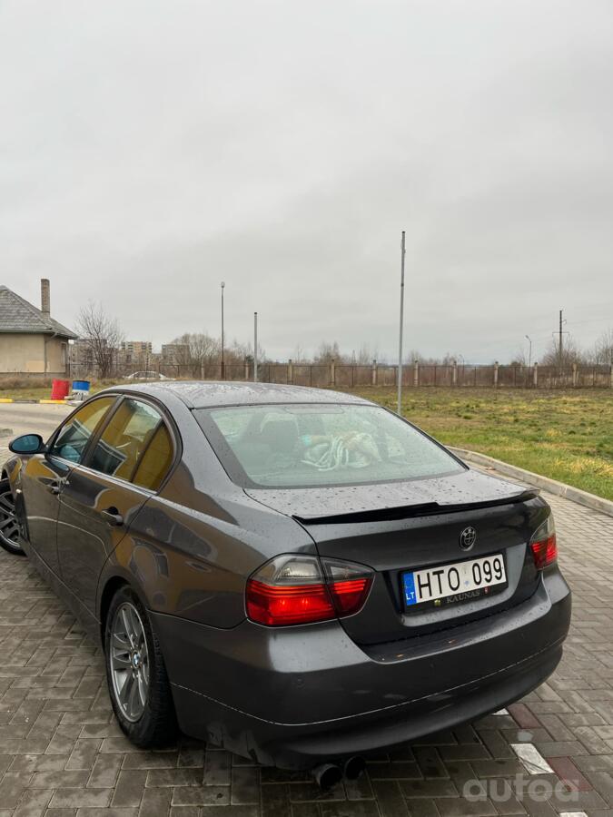 BMW 3 Series E90/E91/E92/E93 Sedan