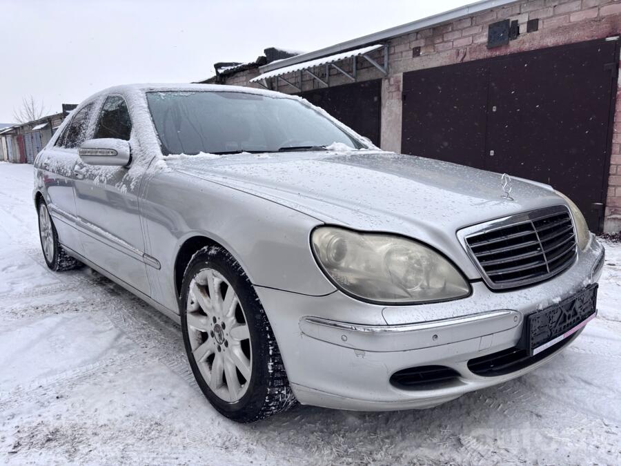 Mercedes-Benz S-Class W220 [restyling] Sedan 4-doors