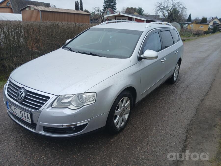 Volkswagen Passat B6 wagon 5-doors