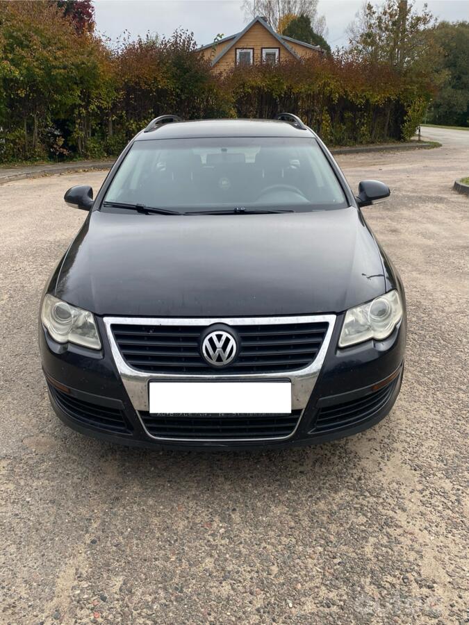 Volkswagen Passat B6 wagon 5-doors