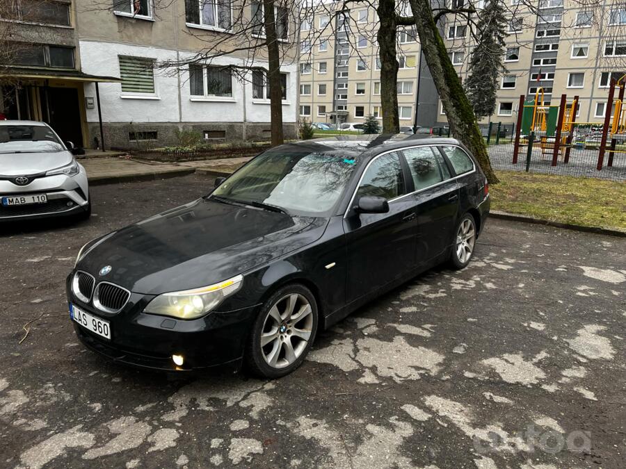 BMW 5 Series E60/E61 Touring wagon