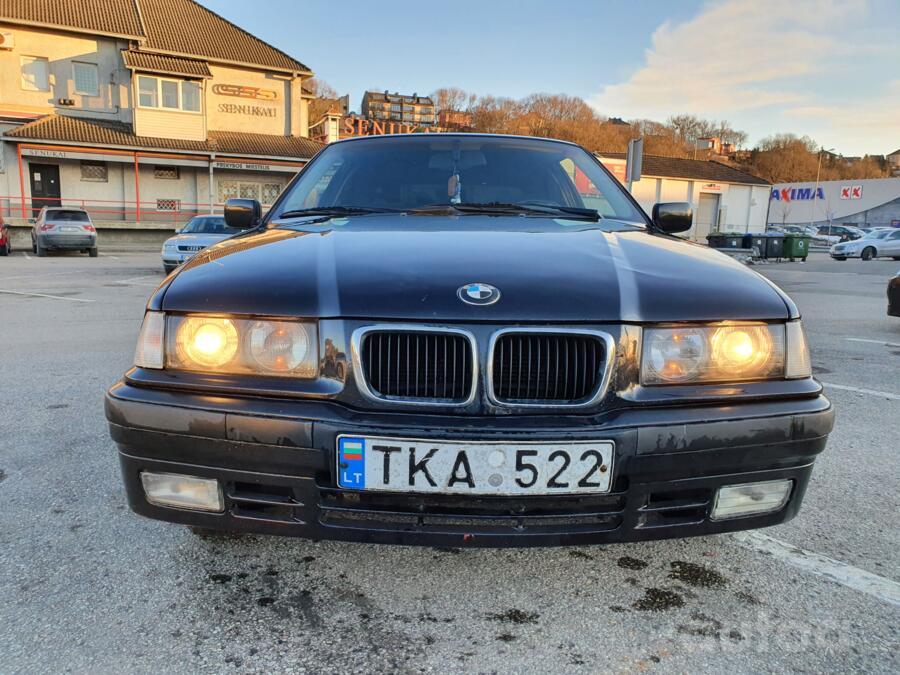 BMW 3 Series E36 Compact hatchback