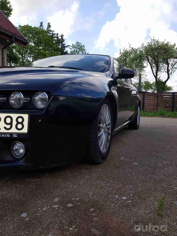 Alfa Romeo 159