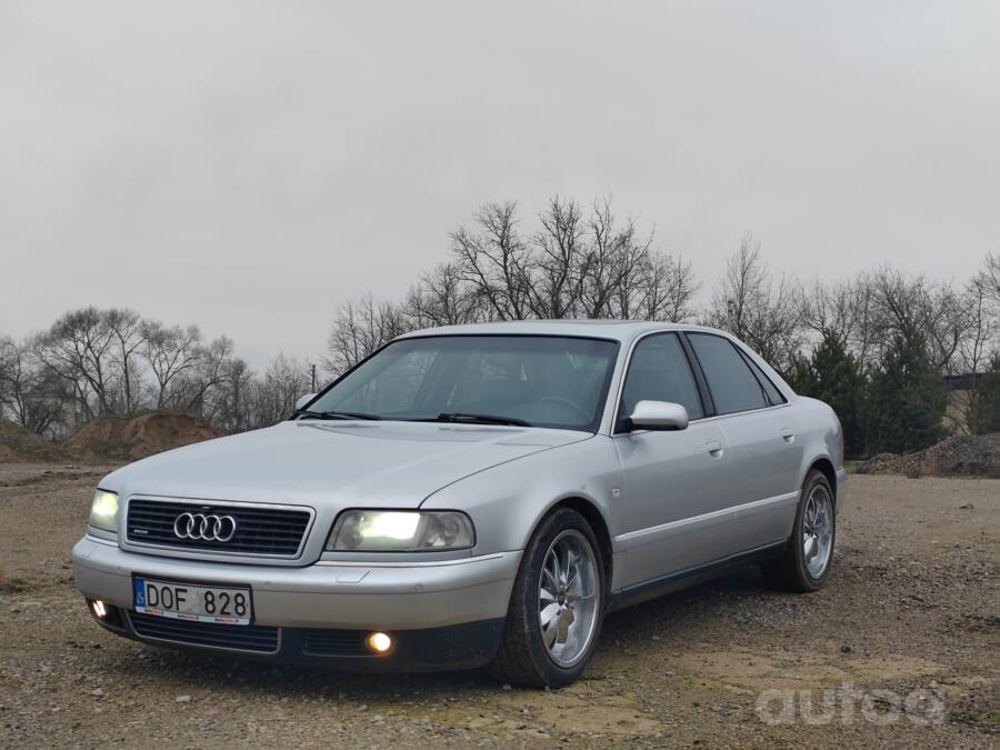 Audi A8 D2/4D [restyling] Sedan 4-doors