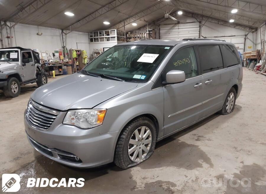 Chrysler Town & Country 5 generation [restyling]