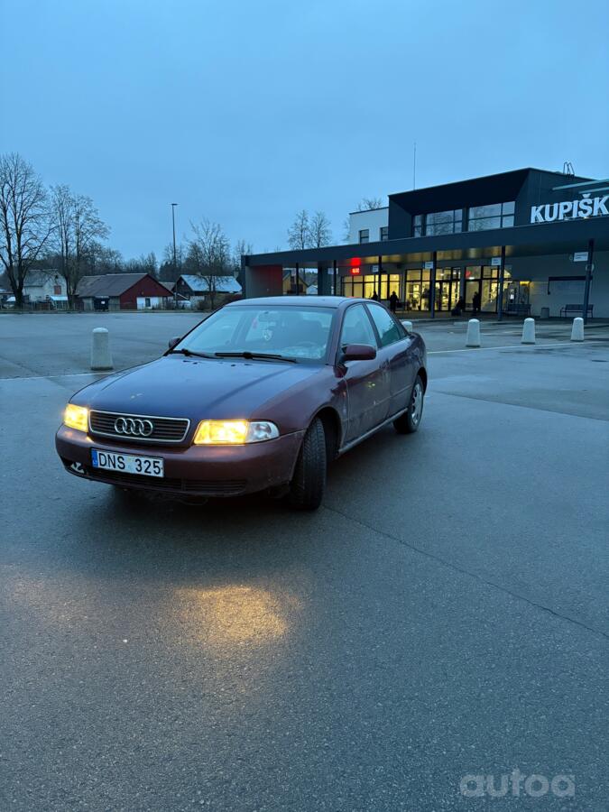 Audi A4 B5 Sedan