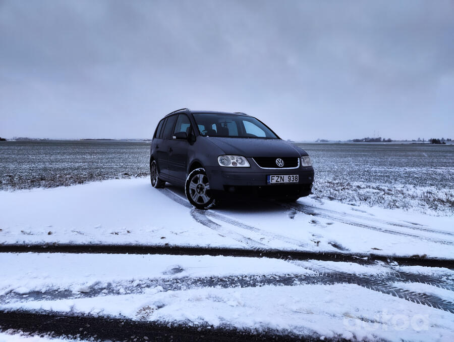 Volkswagen Touran 1 generation Minivan
