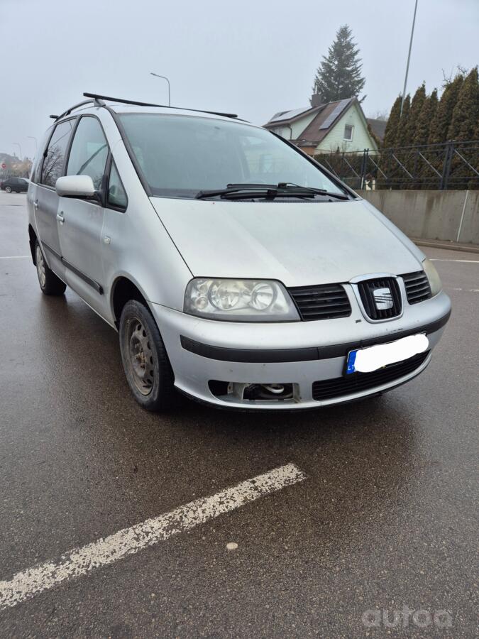 SEAT Alhambra 1 generation [restyling] Minivan