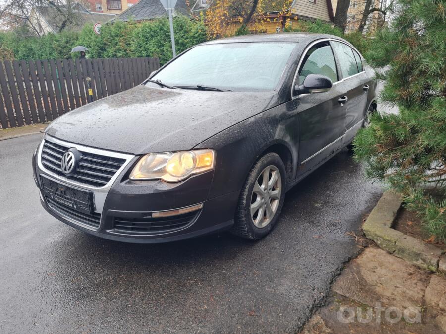 Volkswagen Passat B6 Sedan 4-doors
