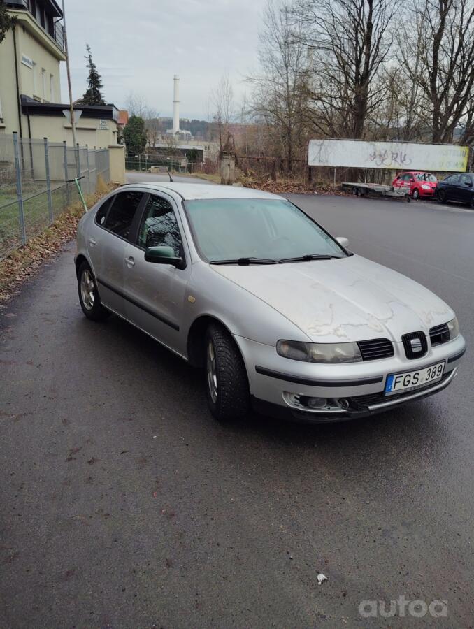 SEAT Leon 1 generation Hatchback