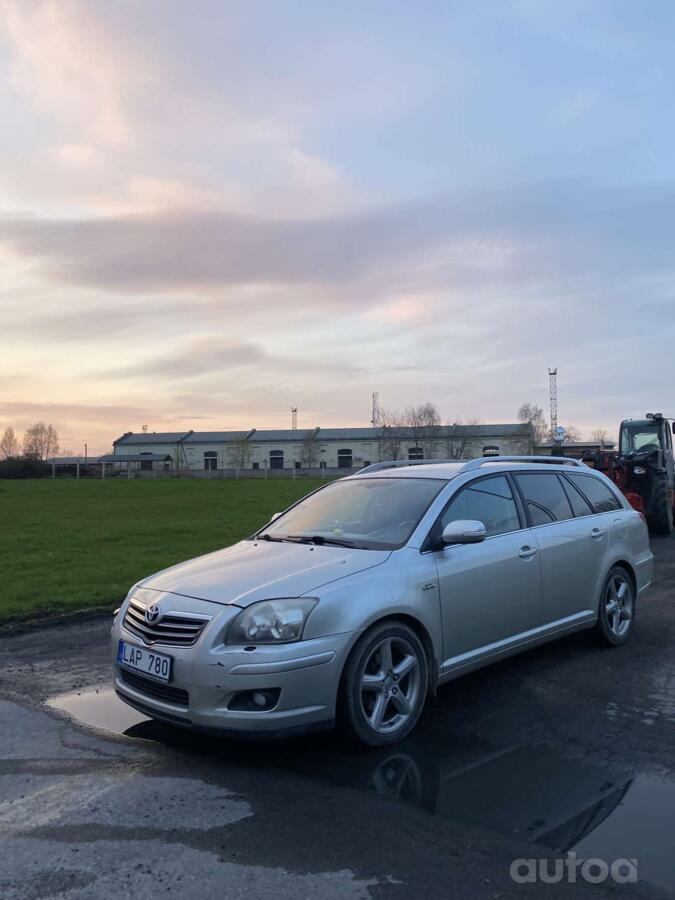 Toyota Avensis 2 generation [restyling] wagon