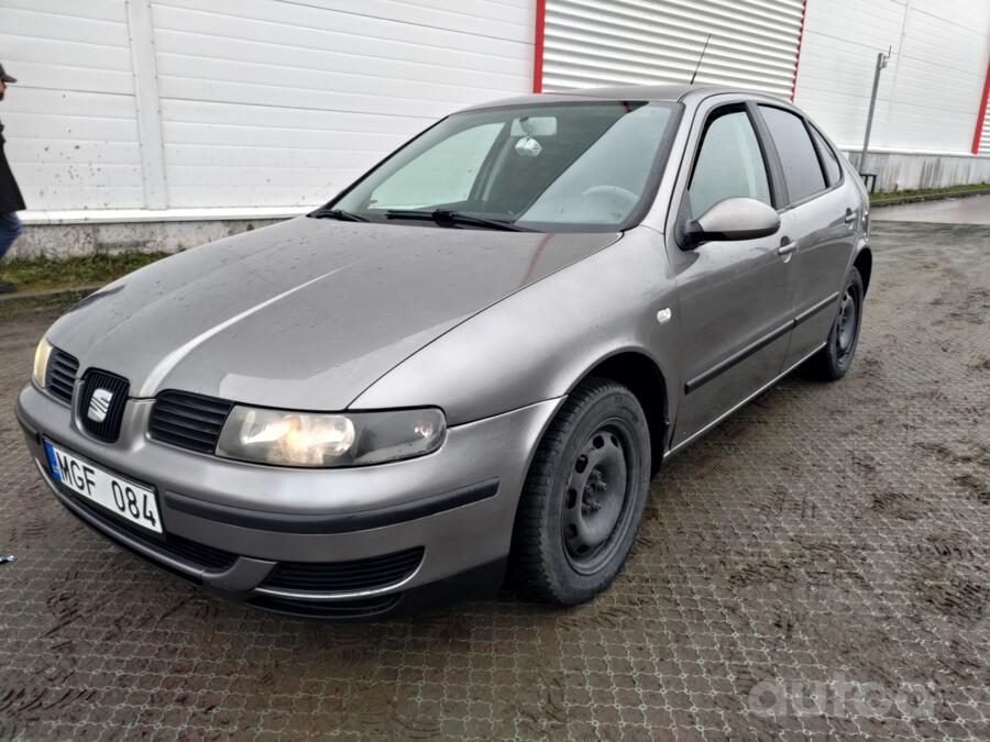 SEAT Leon 1 generation Hatchback