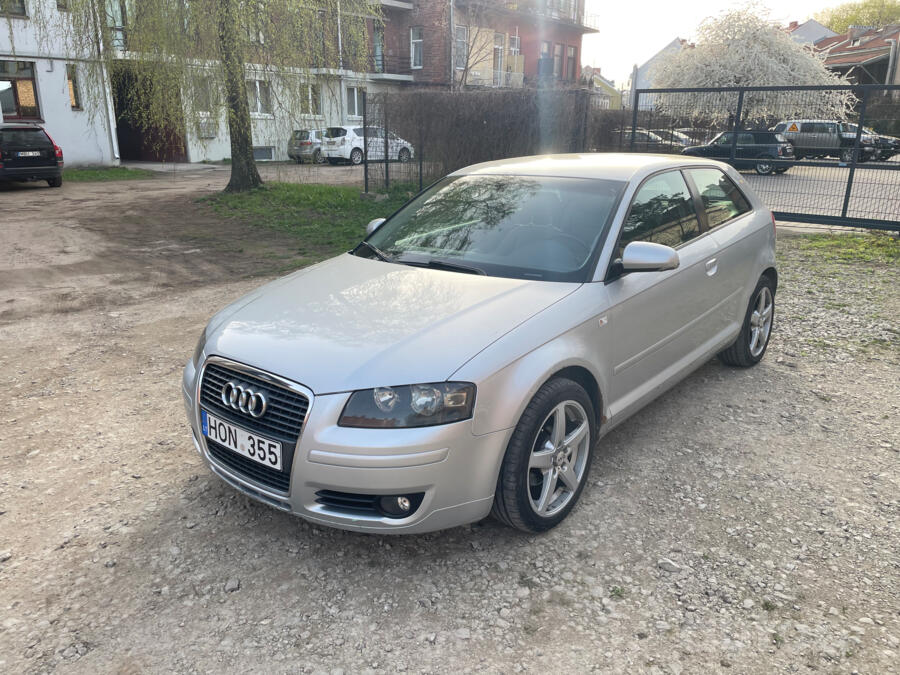 Audi A3 8P Hatchback 3-doors