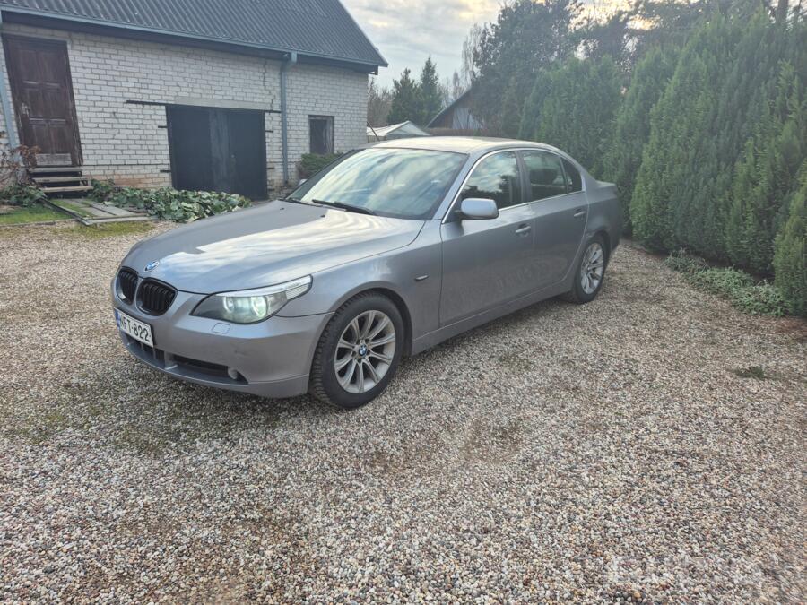 BMW 5 Series E60/E61 Sedan