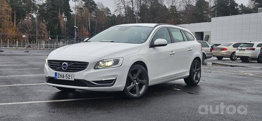 Volvo V60 1 generation [restyling] wagon 5-doors