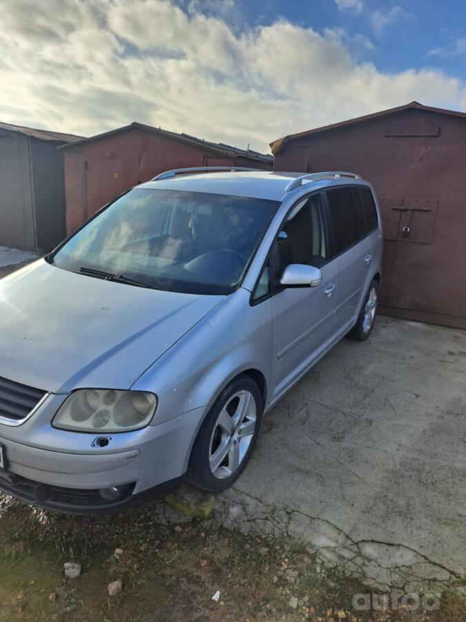 Volkswagen Touran 1 generation [restyling] Minivan 5-doors