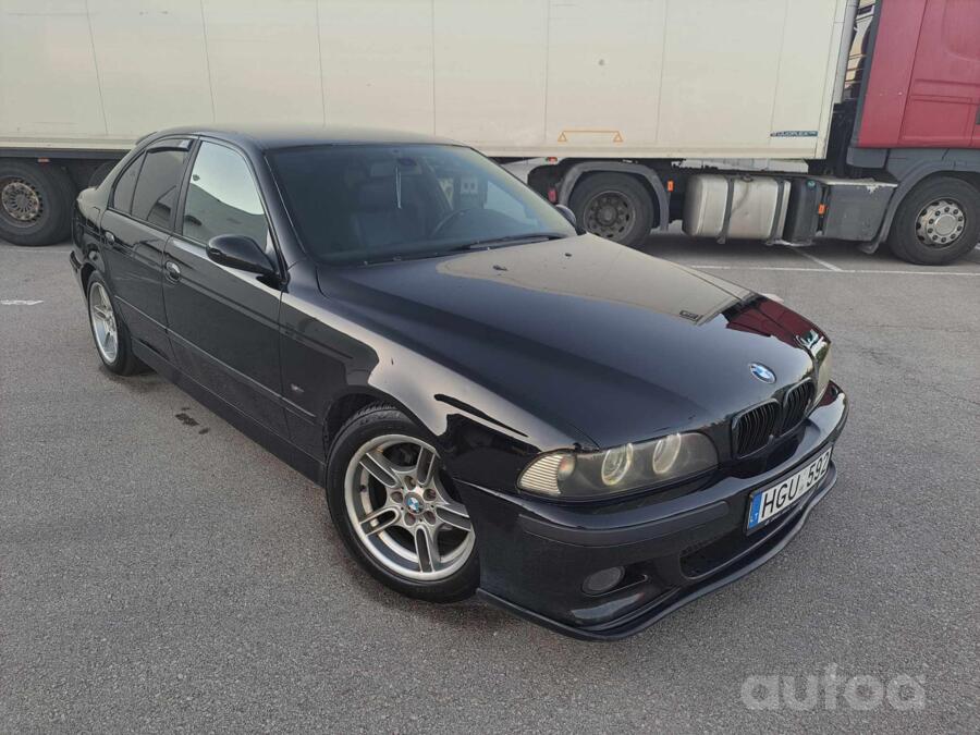 BMW 5 Series E39 Sedan 4-doors