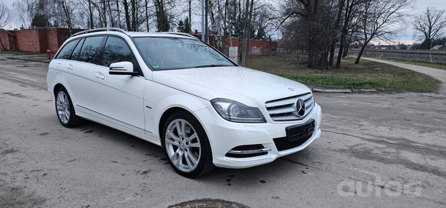 Mercedes-Benz C-Class W204/S204/C204 [restyling] Sedan 4-doors