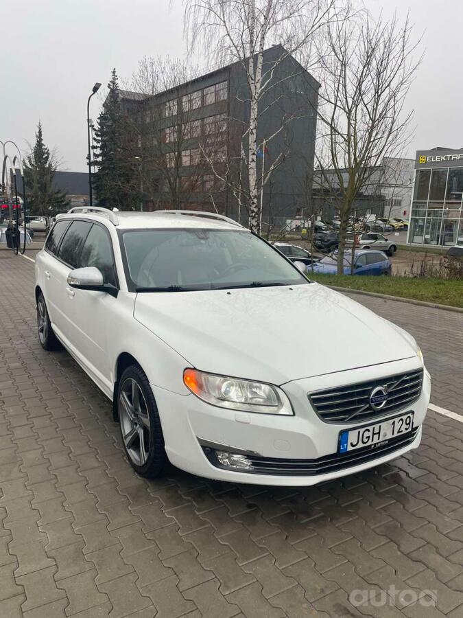 Volvo V70 3 generation wagon