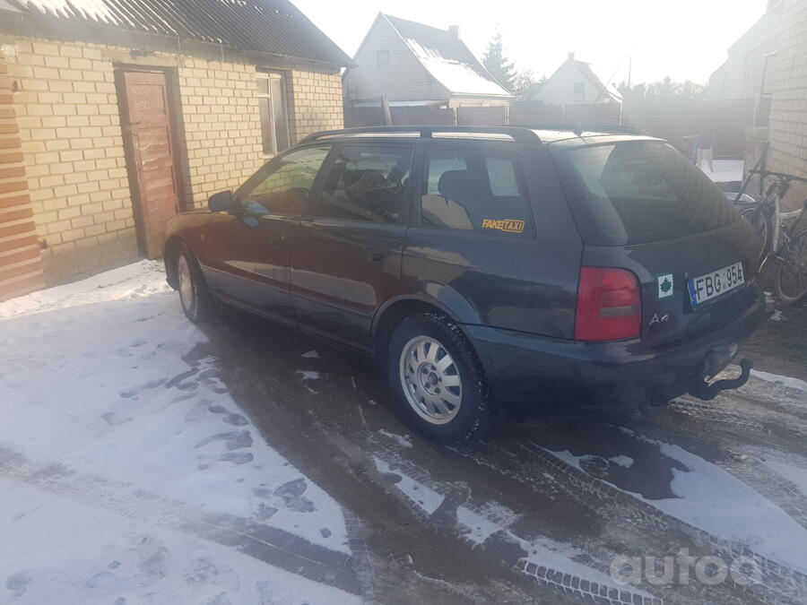 Audi A4 B5 Avant wagon 5-doors