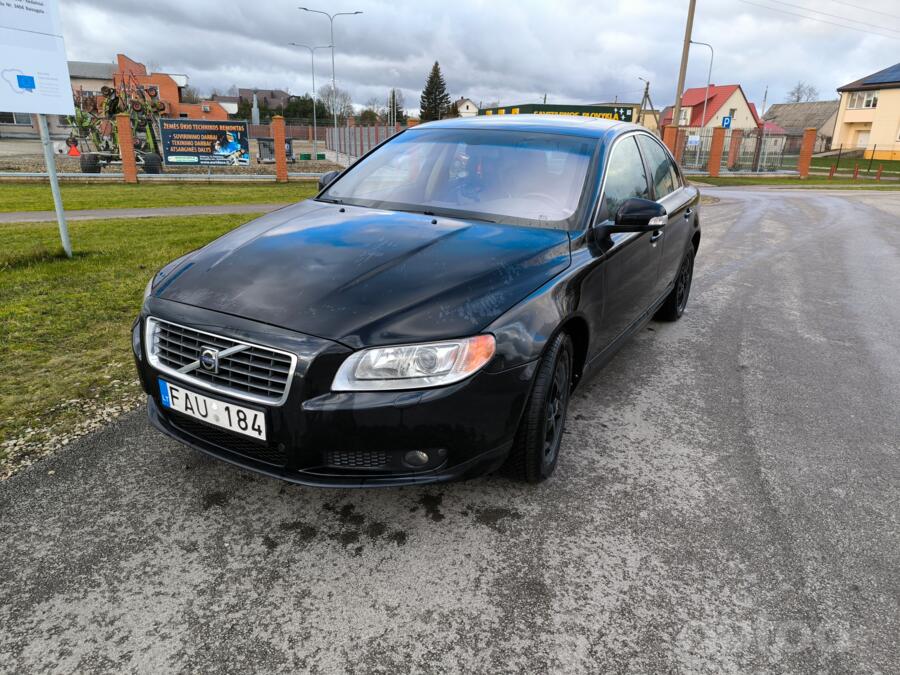 Volvo S80 2 generation Sedan