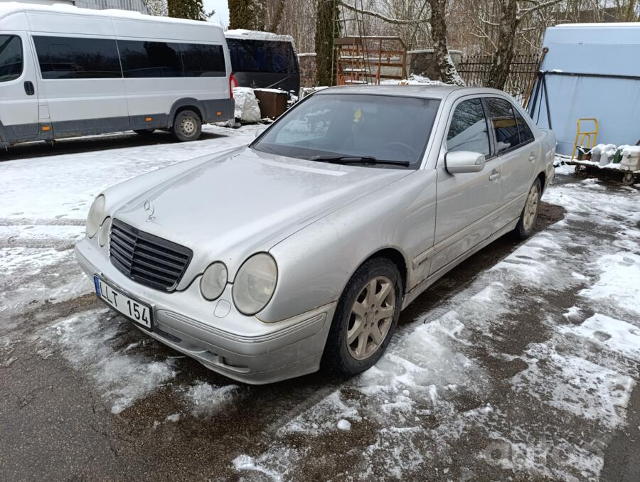 Mercedes-Benz E-Class W210/S210 [restyling] Sedan