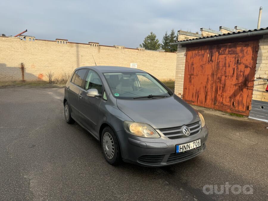 Volkswagen Golf Plus 1 generation