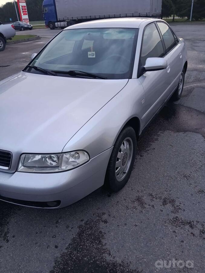 Audi A4 B5 Sedan