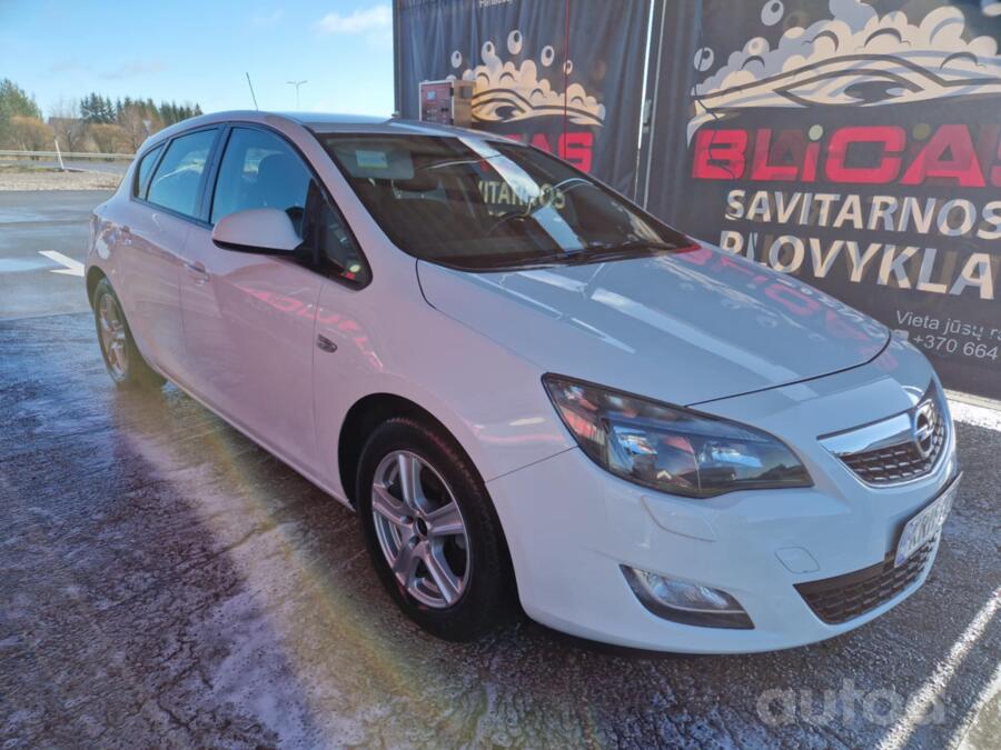 Opel Astra J [restyling] Hatchback 5-doors