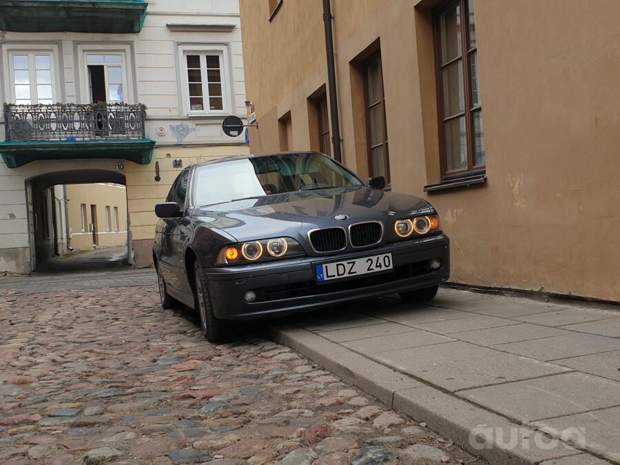 BMW 5 Series E39 Sedan 4-doors