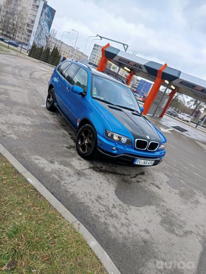 BMW X5 E53 Crossover