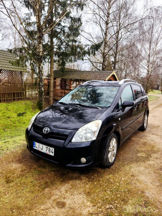 Toyota Corolla Verso 1 generation [restyling] -2 generation