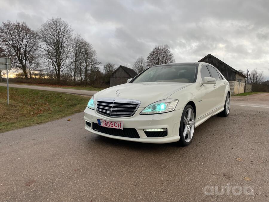 Mercedes-Benz S-Class W221 Sedan Long
