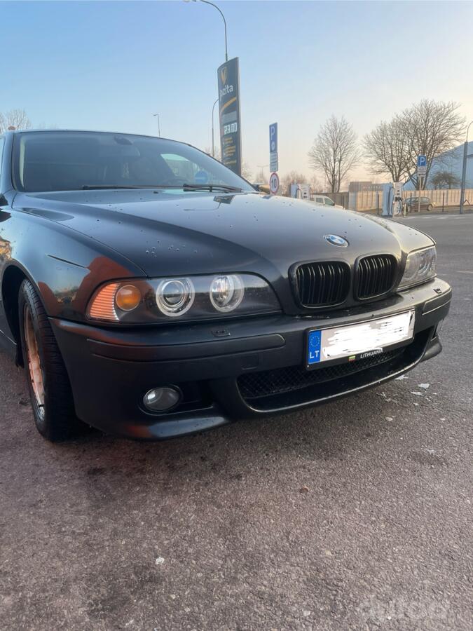 BMW 5 Series E39 Sedan 4-doors