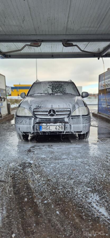Mercedes-Benz M-Class W163 Crossover 5-doors