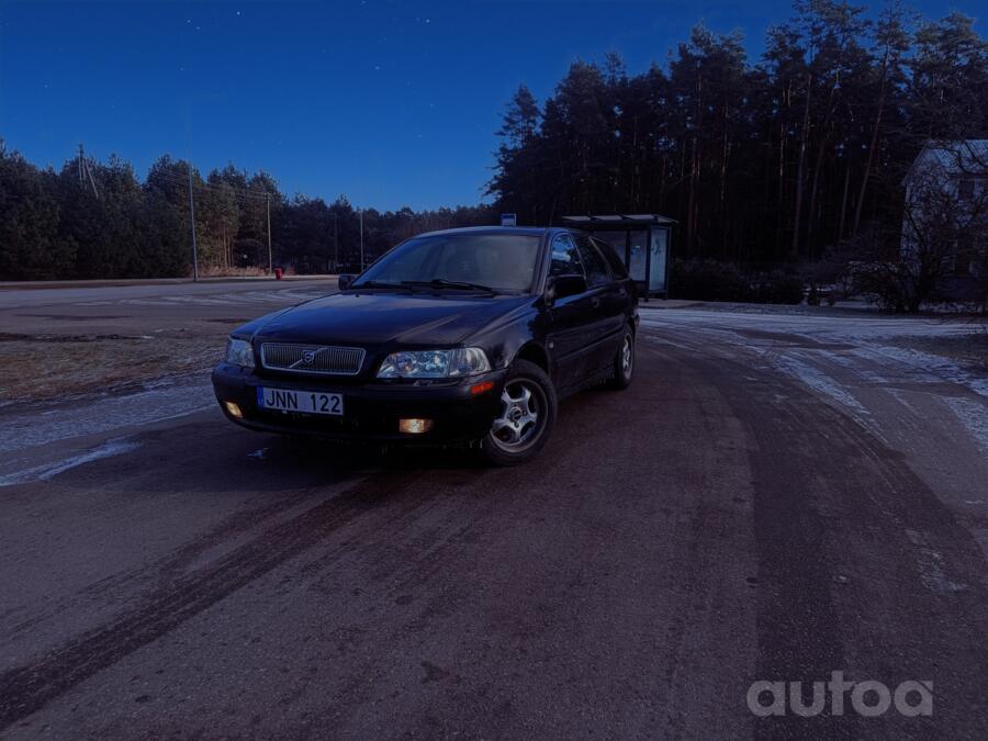Volvo V40 1 generation [2th restyling] wagon