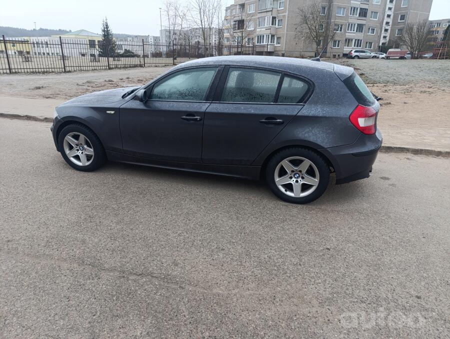 BMW 1 Series E81-E88