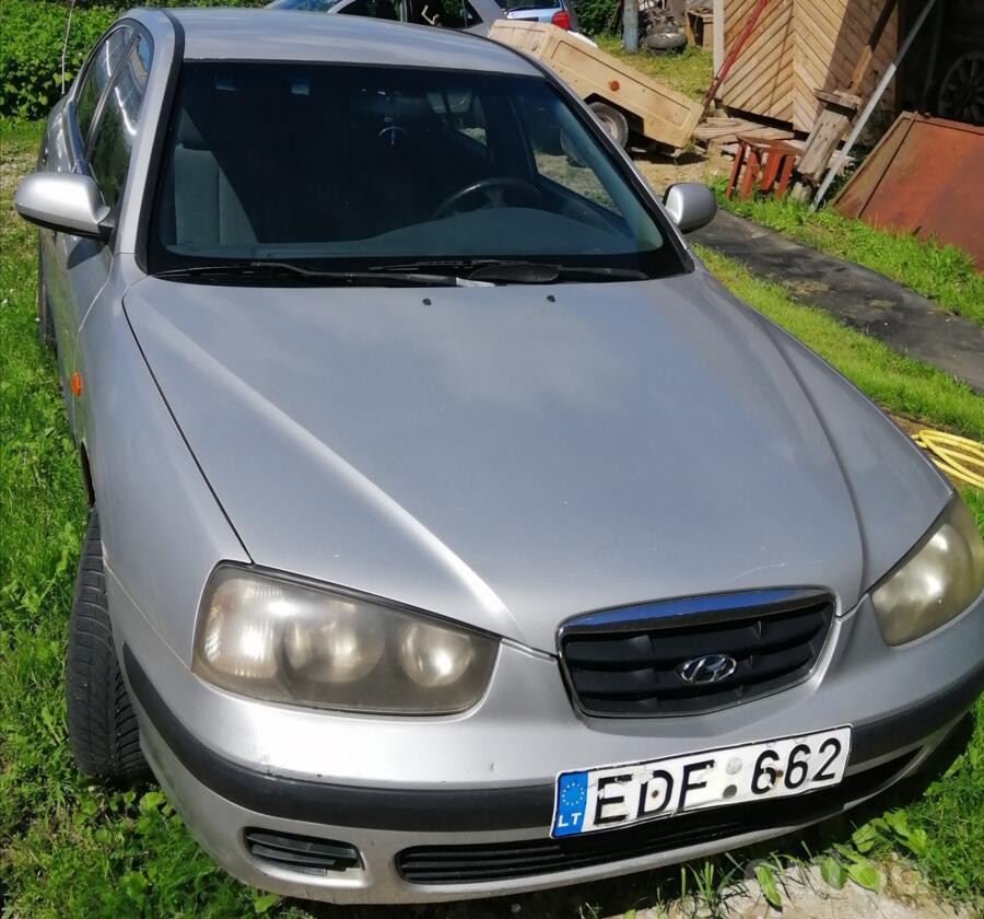 Hyundai Elantra XD Sedan