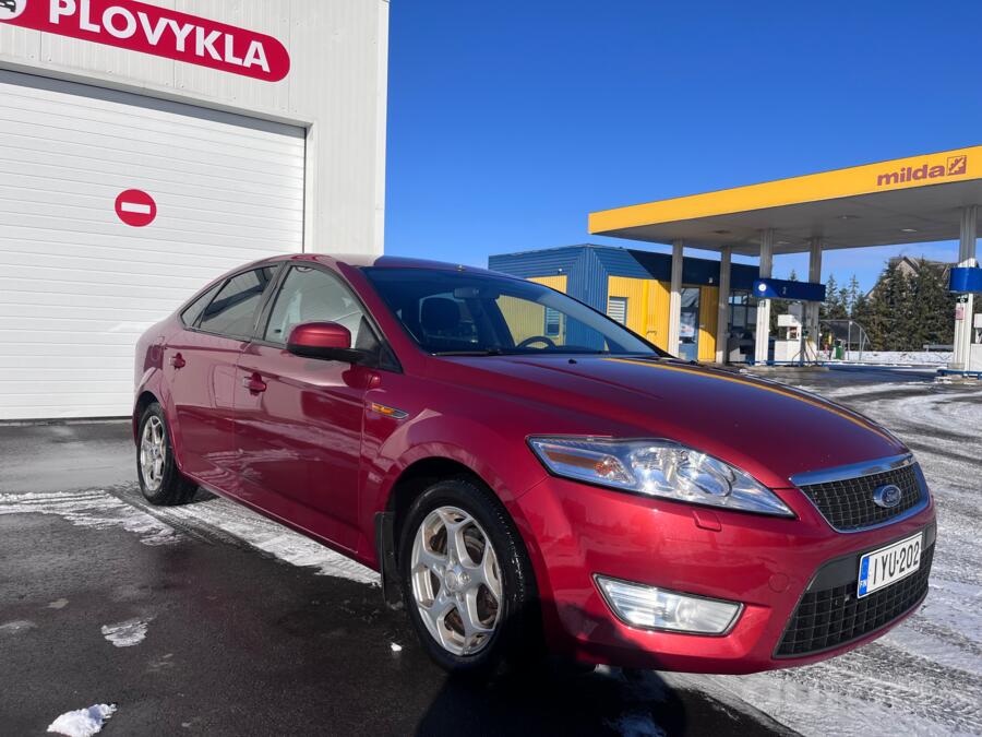 Ford Mondeo 4 generation Liftback