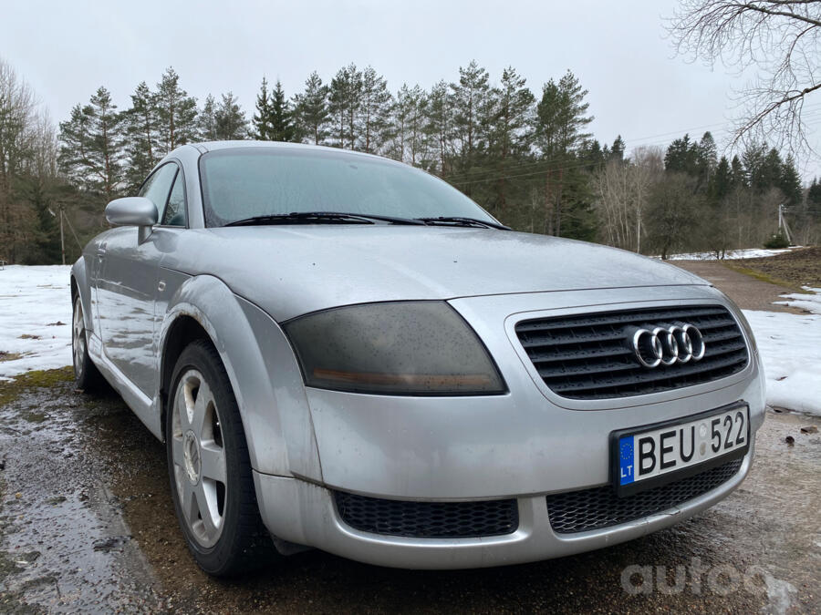 Audi TT 8N Coupe