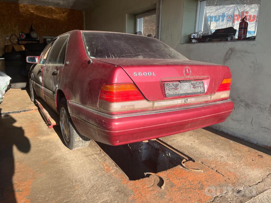 Mercedes-Benz S-Class W140 Sedan