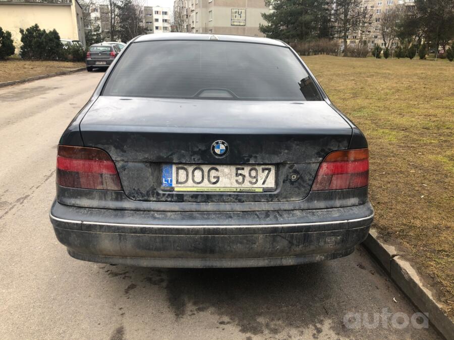 BMW 5 Series E39 Sedan 4-doors